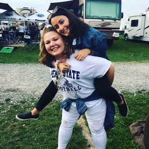 Meet your Posher, Alyssa